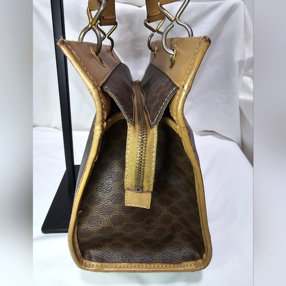 πHPπ Celine Paris Vintage Macadam Blason Leather Small Zipper Tote, RARE - Picture 2 of 9